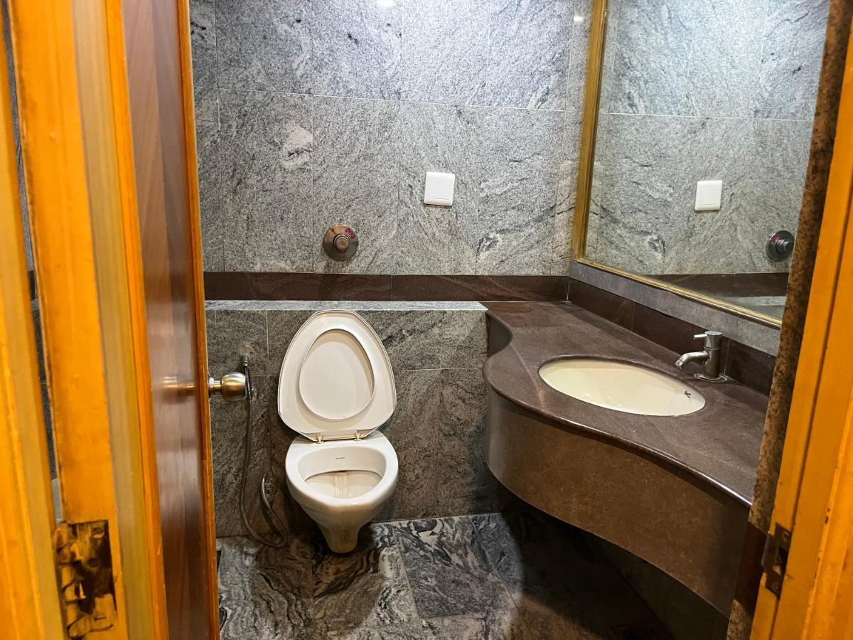 Asr Guesthouse Tirupati Eksteriør bilde
