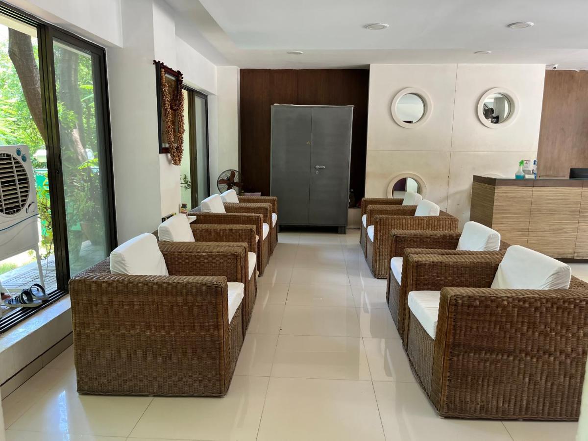 Asr Guesthouse Tirupati Eksteriør bilde