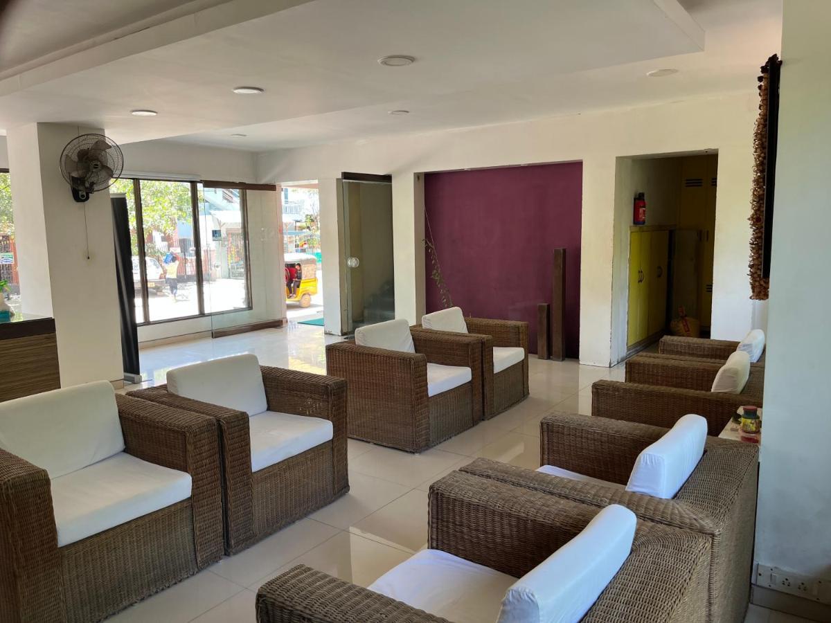 Asr Guesthouse Tirupati Eksteriør bilde